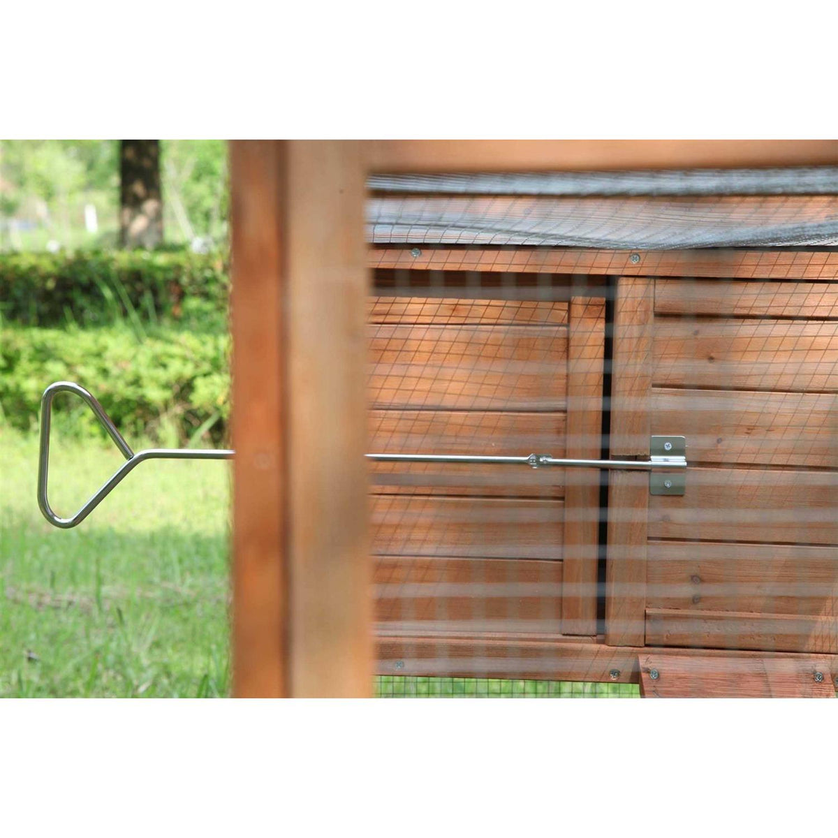 80'' Wooden Chicken Coop M724370