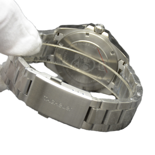 43mm Watch Q677829