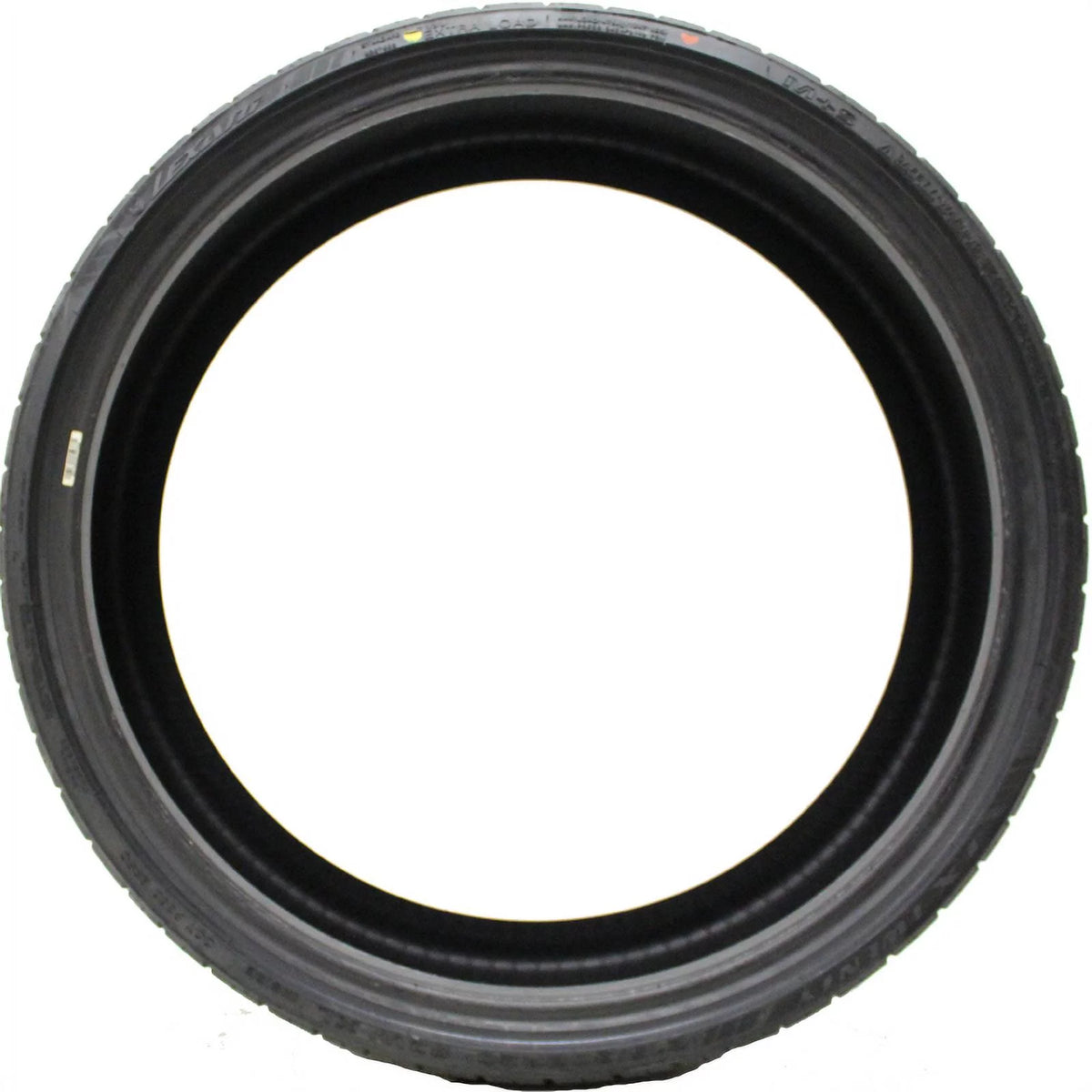 255/35ZR20 97W XL Passenger Tire K813974