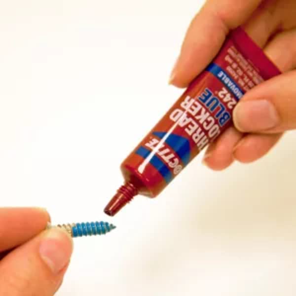 Blue Removable Medium Strength Threadlocker 6 ml Z689