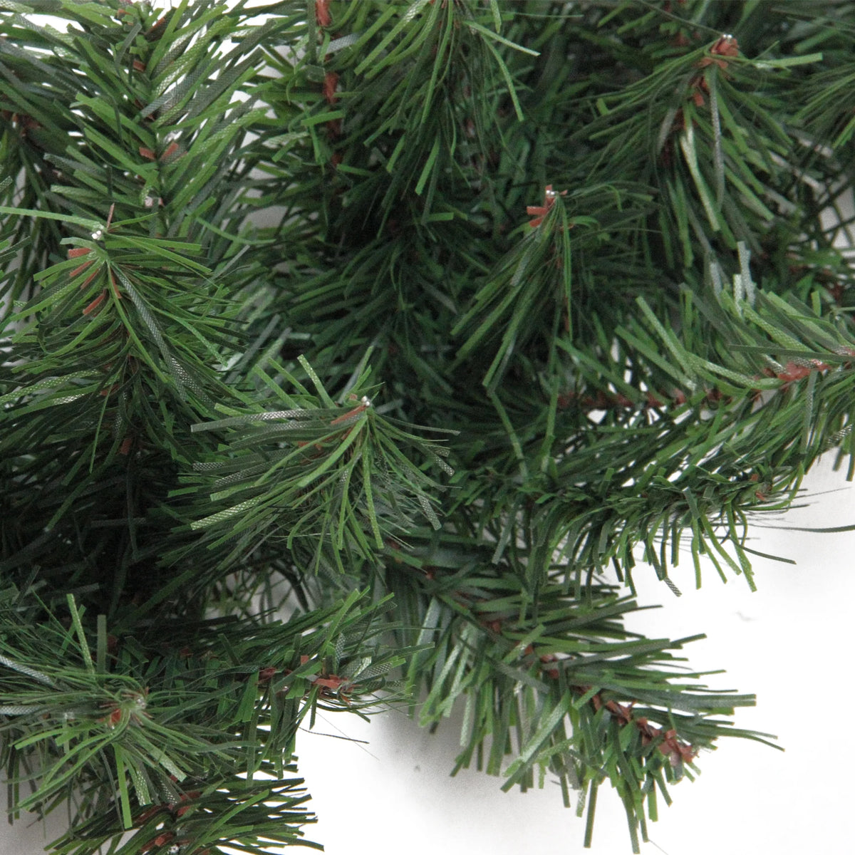 100' x 10" Artificial Christmas Garland V42577