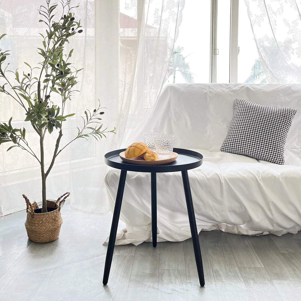 Black Round Metal Side Table 15.8x18.9 Inches D812