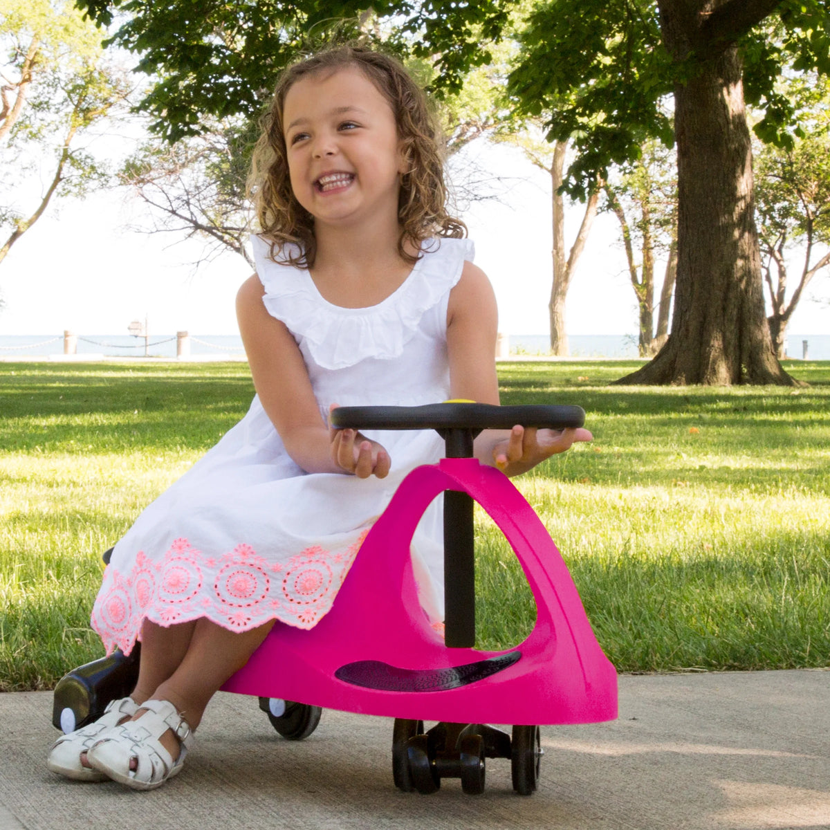 Ride On Toy Twist Swivel Go Hot Pink I96453
