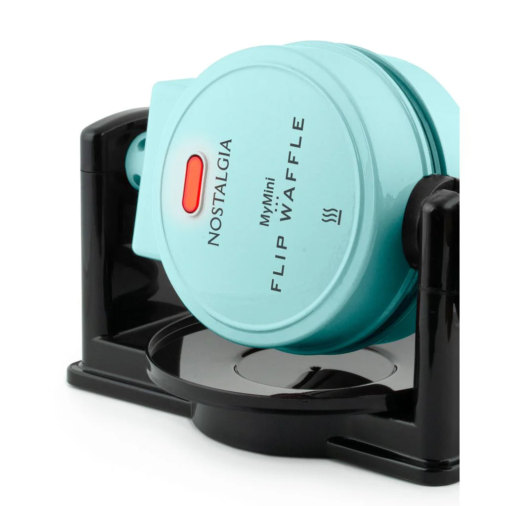 Aqua Flip Belgian Waffle Maker C17683
