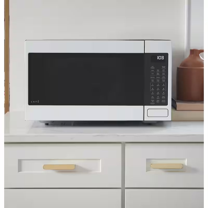 1.5 cu. ft. Matte White Convection Microwave Y810